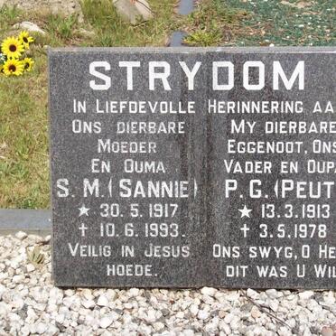 STRYDOM P.G. 1913-1978 &amp; S.M. 1917-1993
