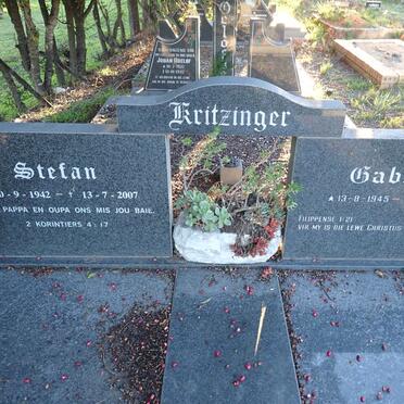 KRITZINGER Stefan 1942-2007 & Gabriete 1945-1991