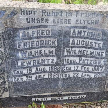 L - Vanne :: Surnames - L