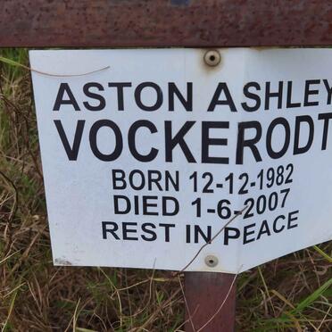 V - Surnames :: Vanne - V