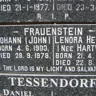 FRAUENSTEIN Johann 1903-1978 &amp; Lenora Helena HARTWIG 1904-1993