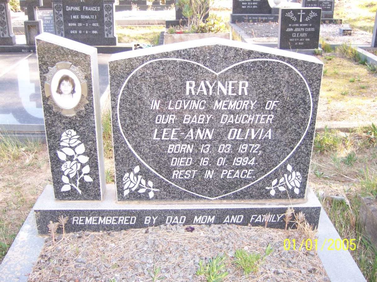 RAYNER Lee-Ann Olivia 1972-1994