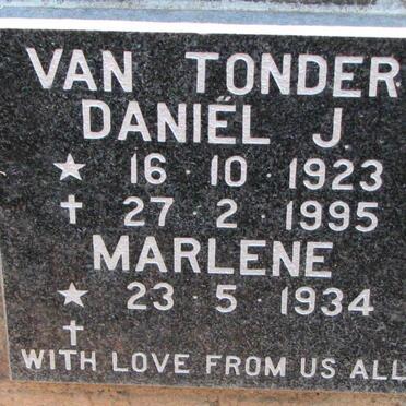 TONDER Daniel J., van 1923-1995 &amp; Marlene 1934-