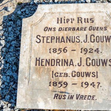 GOUWS Stephanus J. 1856-1924 &amp; Hendrina J. GOUWS 1859-1947