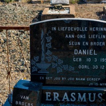 ERASMUS Daniel 1957-1980