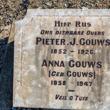 GOUWS Pieter J. 1852-1926 &amp; Anna GOUWS 1858-1947