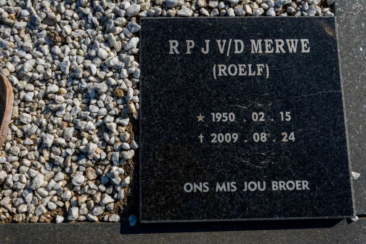 MERWE R.P.J., v.d. 1950-2009