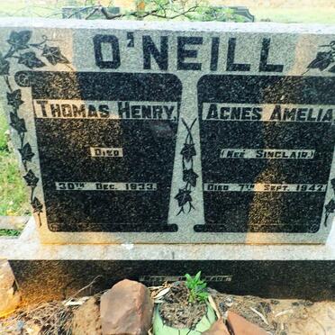 O'NEILL Thomas Henry -1933 &amp; Agnes Amelia SINCLAIR -1942