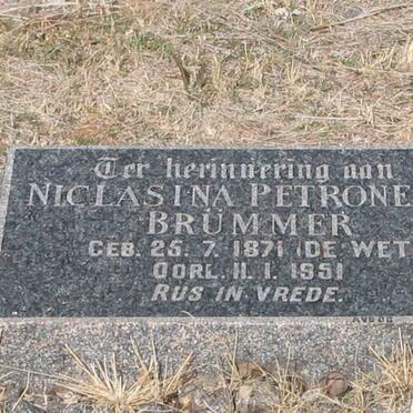 BRÜMMER Niclasina Petronella nee DE WET 1871-1951