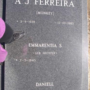 FERREIRA A.J. 1938-1985 &amp; Emmarentia S. HECHTER 1940- :: FERREIRA Daniell 1969-2006
