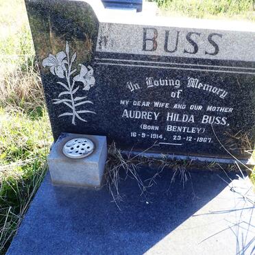 BUSS Audrey Hilda nee BENTLEY 1914-1967