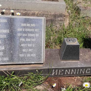 HENNING Vincent 1911-2004 &amp; Rubina Theunissa NAUDE 1923-1984