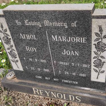 REYNOLDS Athol Roy 1910-1981 &amp; Marjorie Joan REED 1912-1981