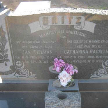 BRITZ Jan Tielman 1913-1964 &amp; Catharina Magritha VAN WYK 1920-1993
