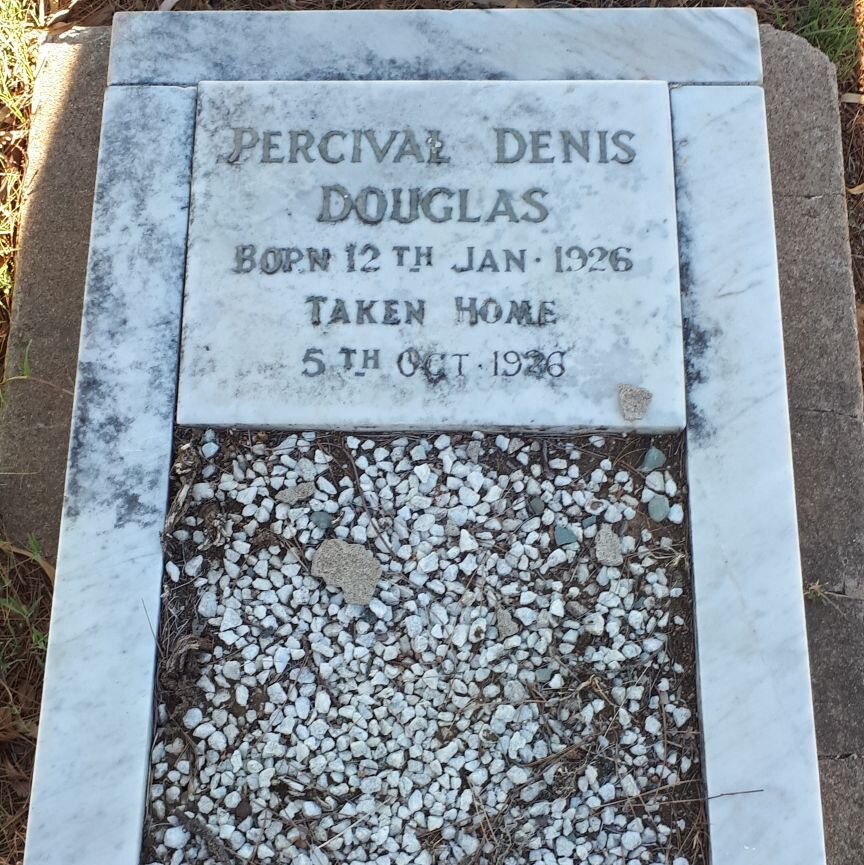 DOUGLAS Percival Denis 1926-1926