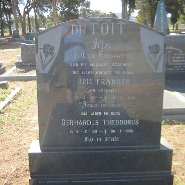 T - Vanne :: Surnames - T