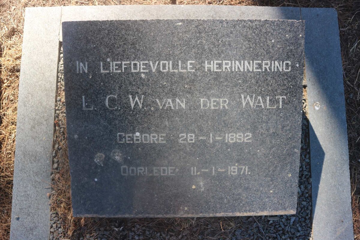 WALT L.C.W., van der 1892-1971