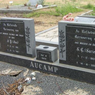 AUCAMP J.P. 1910-1987 &amp; S.C. 1913-2000