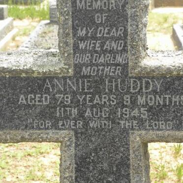 HUDDY Annie -1945