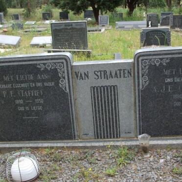 STRAATEN P.F., van 1890-1950 &amp; A.J.E. 1890-1979