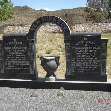 NIEKERK James Gardner, van 1895-1961 &amp;  Olivia Leonora PIENAAR 1900-2002