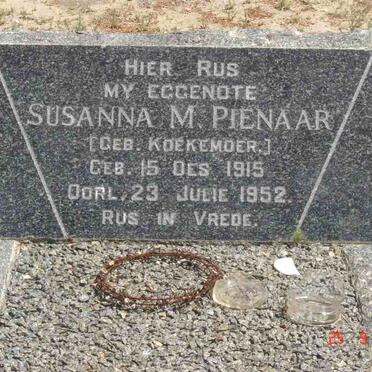 PIENAAR Susanna M. nee KOEKEMOER 1915-1952