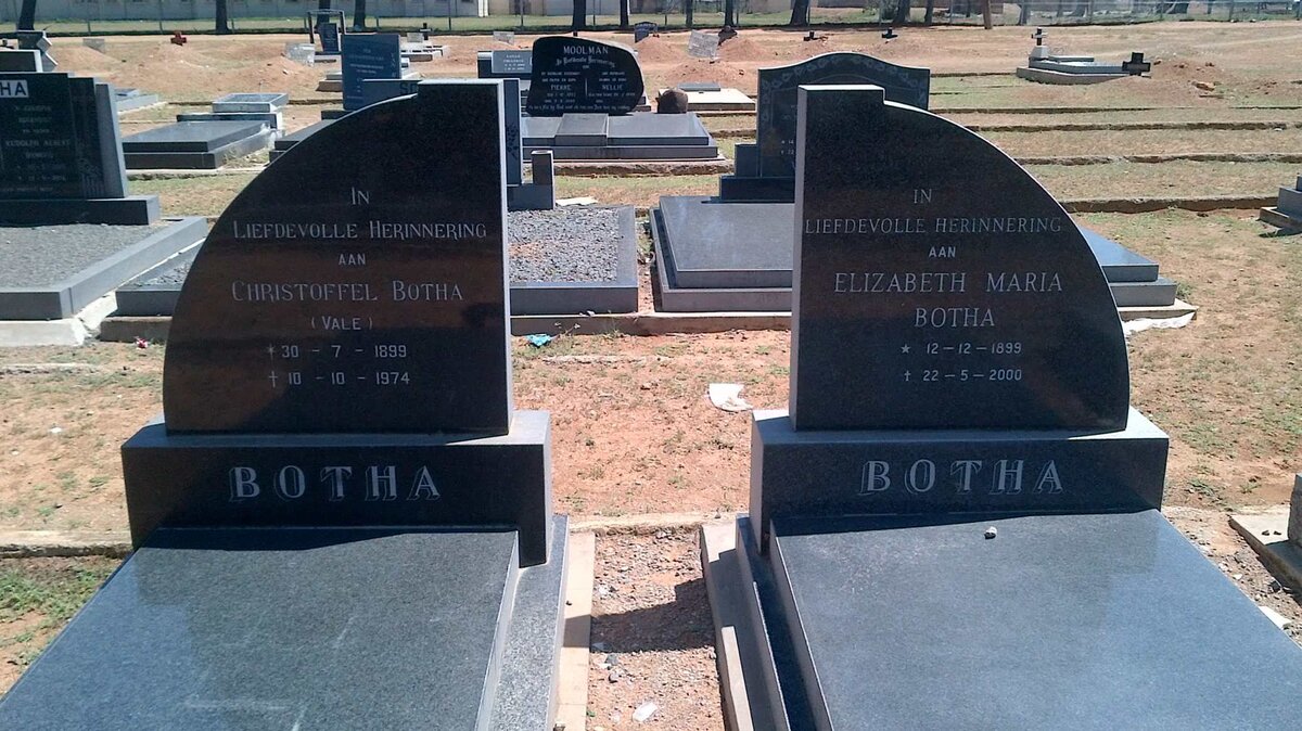 BOTHA Christoffel 1899-1974 &amp; Elizabeth Maria 1899-2000