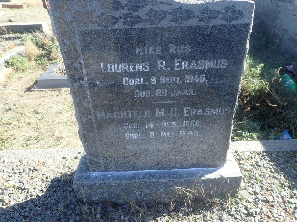 ERASMUS Lourens R. -1945 &amp; Machteld M.C. 1860-1948