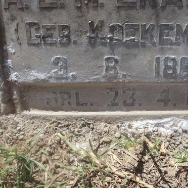 ERASMUS L.J. 1861-1935 &amp; A.E.M. KOEKEMOER 1860-1933