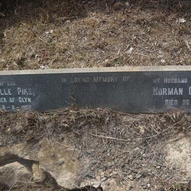 PIKE Norman Gordon -1953 :: PIKE Delville -1956