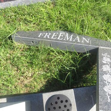 FREEMAN Edna Louisa 1944-2006