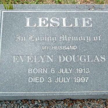 LESLIE Evelyn Douglas 1913-1997