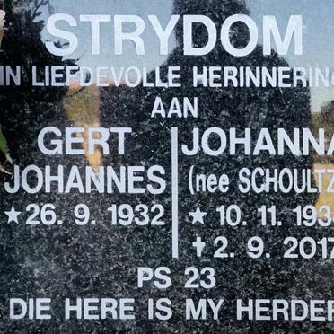 STRYDOM Gert Johannes 1932- &amp; Johanna SCHOULTZ 1934-2017