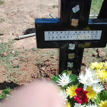 BEATON Theresa 1937-2001 :: BEATON Esaric 1967-2018