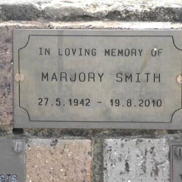 SMITH Marjory 1942-2010