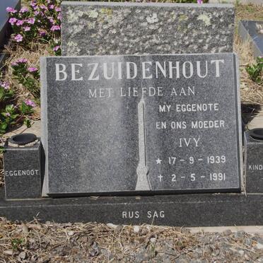 BEZUIDENHOUT Ivy 1939-1991