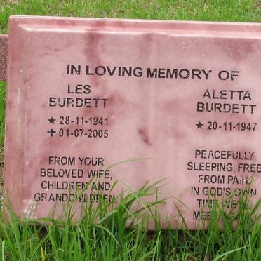 BURDETT Les 1941-2005 &amp; Aletta 1947-