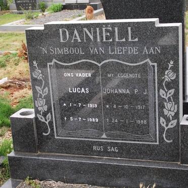DANIELL Lucas 1919-1989 &amp; Johanna P.J. 1917-1988