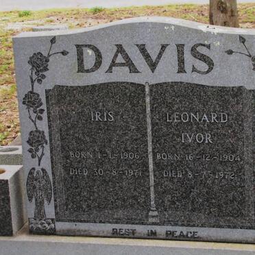 DAVIS Leonard Ivor 1904-1972 &amp; Iris 1906-1971
