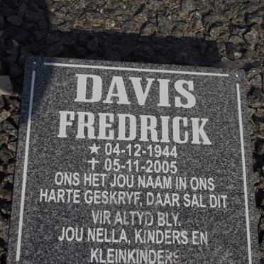 DAVIS Fredrick 1944-2005