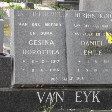EYK Daniel Emile, van 1914-1987 &amp; Gesina Dorothea 1917-1995