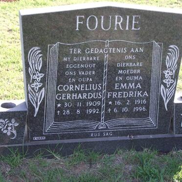 FOURIE Cornelius Gerhardus 1909-1992 &amp; Emma Fredrika 1916-1996