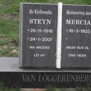 LOGGERENBERG D.C., van 1916-2007 &amp; Mercia 1923-2011
