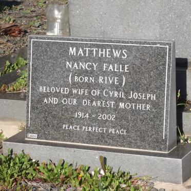 MATTHEWS Nancy Falle nee RIVE 1914-2002