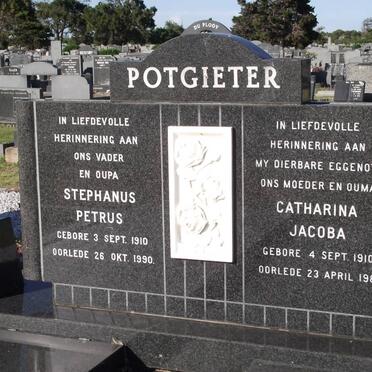 POTGIETER Stephanus Petrus 1910-1990 &amp; Catharina Jacoba 1910-1981