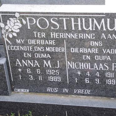 POSTHUMUS Nicholaas P.J. 1911-1990 &amp; Anna M.J. 1925-1989