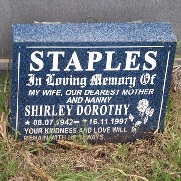STAPLES Shirley Dorothy 1942-1997