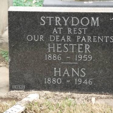 STRYDOM Hans 1880-1946 &amp; Hester 1886-1959