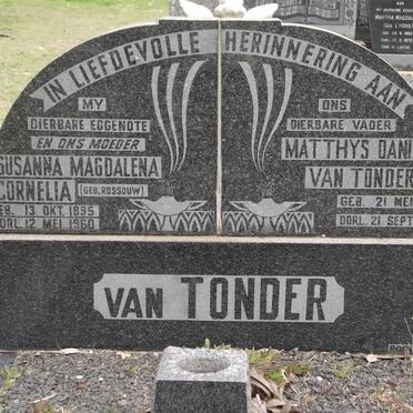 TONDER Matthys Daniel, van 1898-1967 &amp; Susanna Magdalena Cornelia ROSSOUW 1895-1960