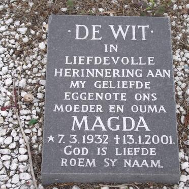 WIT Magda, de 1932-2001